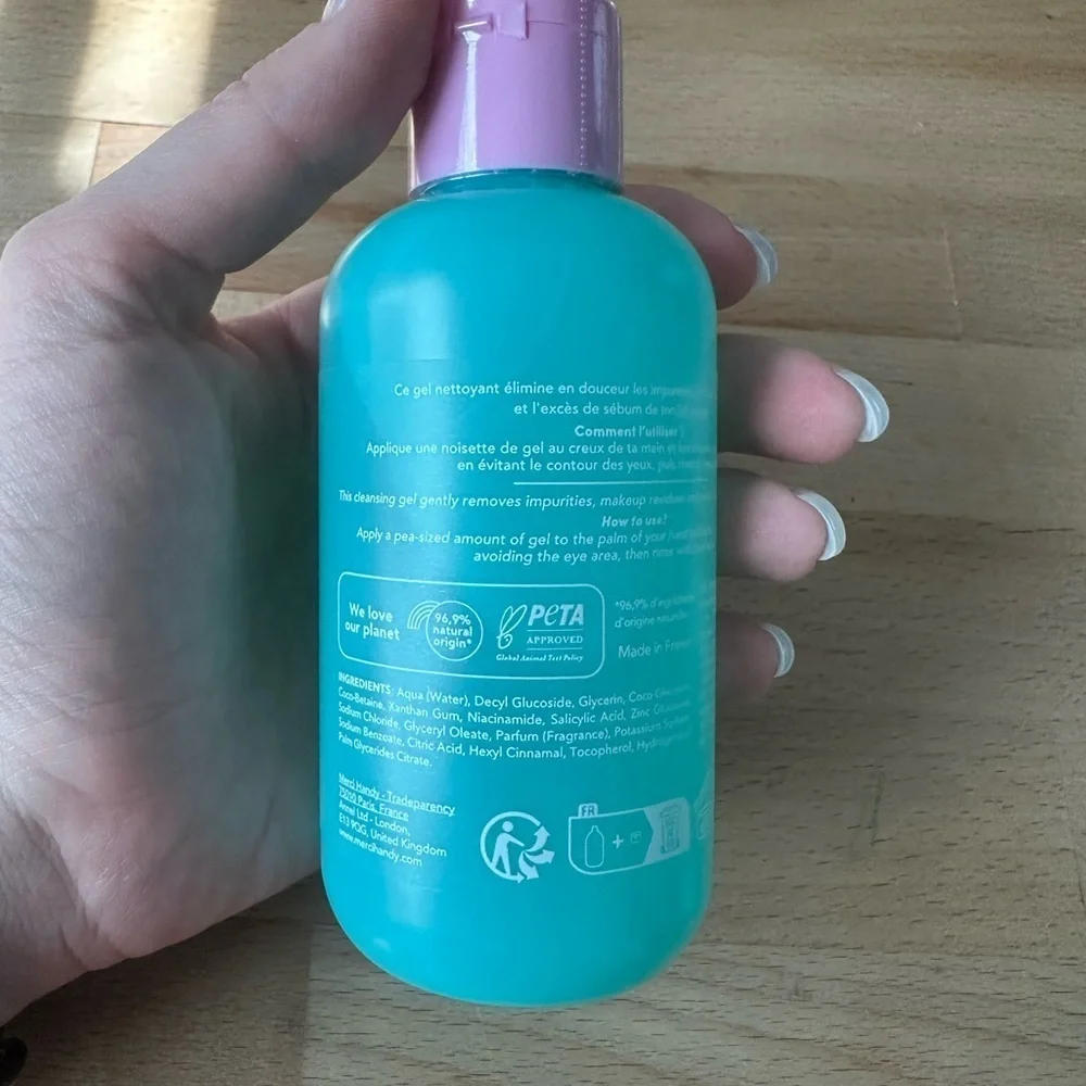 Merci Handy Facial Cleansing Gel